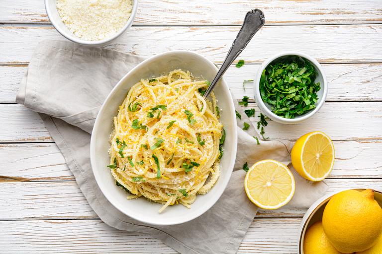 Lemon pasta